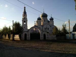 Храм в Ерзовке.jpg